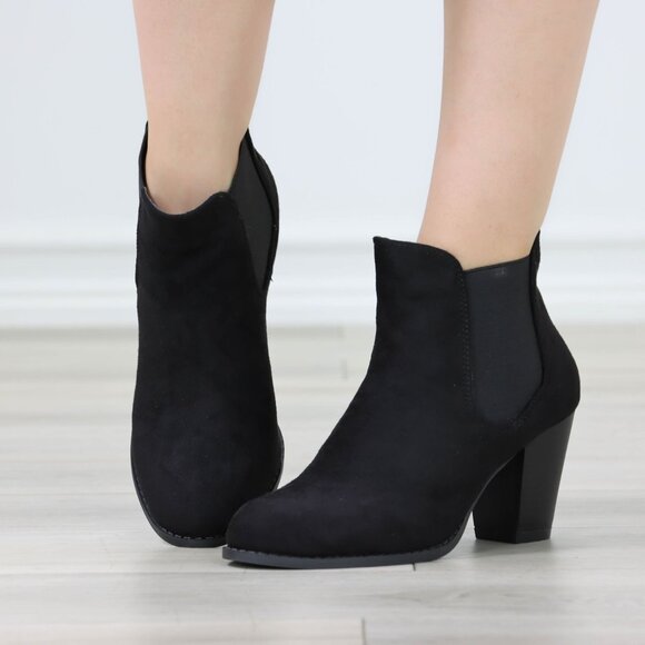 Womens Ankle Boots High Heel Black Elastic Gore Synthetic Suede Round Toe - Picture 6 of 10